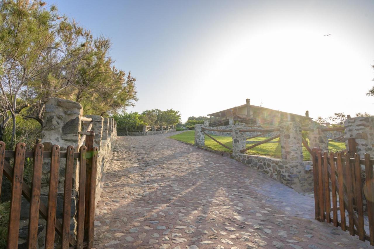 Mpalmpanas Villas Ierissós Buitenkant foto