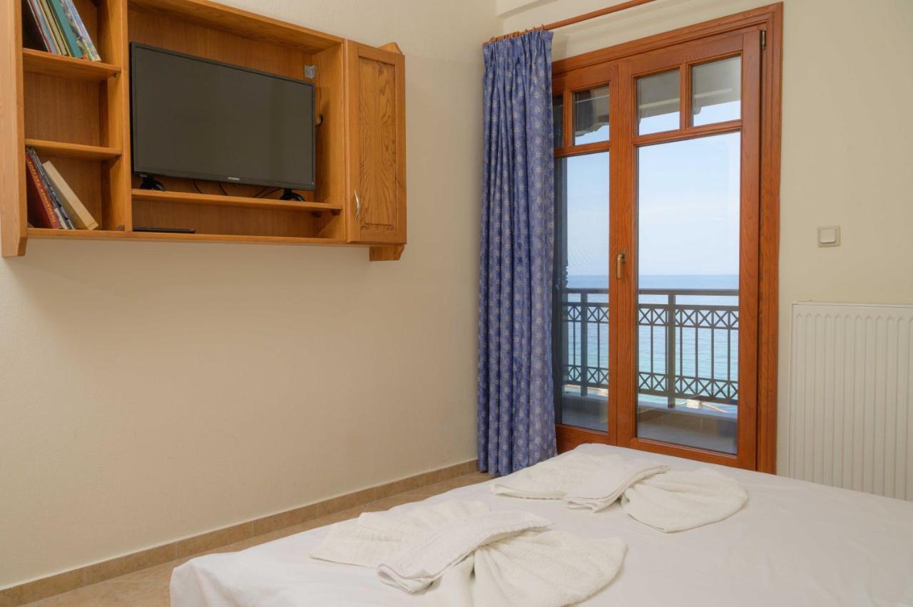 Mpalmpanas Villas Ierissós Buitenkant foto