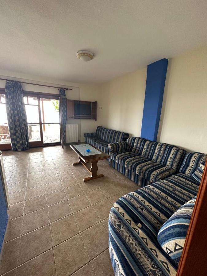 Mpalmpanas Villas Ierissós Buitenkant foto