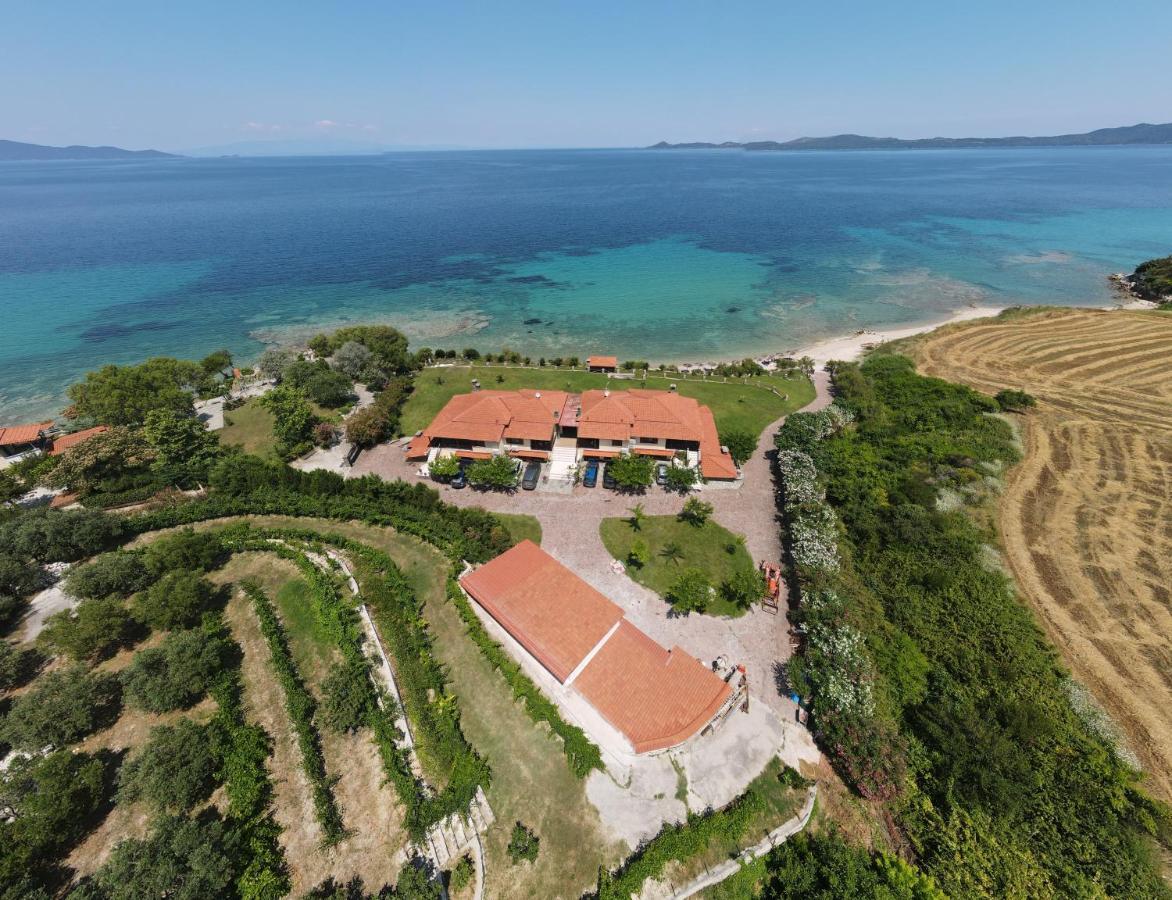 Mpalmpanas Villas Ierissós Buitenkant foto