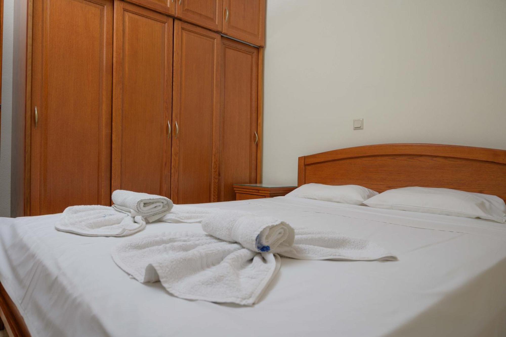 Mpalmpanas Villas Ierissós Buitenkant foto